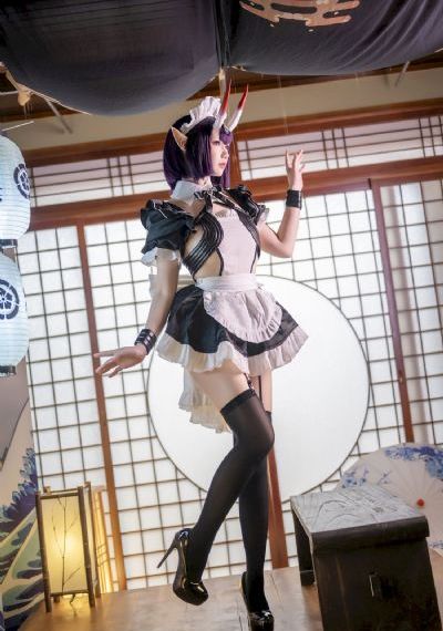 日本吃奶玩乳30分钟高潮_午夜在线观看完整版