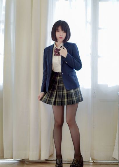 日韩丰满白嫩无码影片_BT种子下载