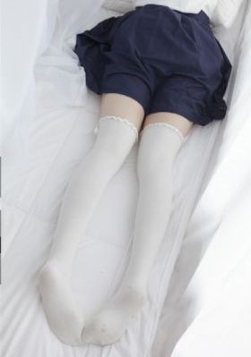 久久精品对白_HD免费在线观看