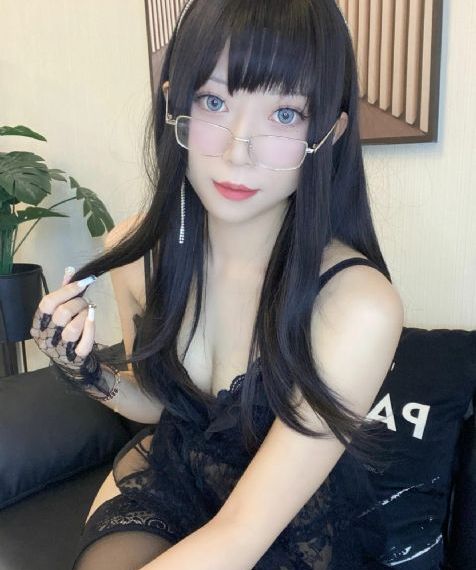 国产又爽又黄又爽又刺激_720高清完整版播放
